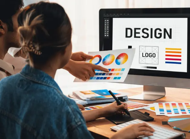 Carrera de arte y diseño gráfico: en qué consiste y dónde estudiarla Estudiantes de diseño gráfico