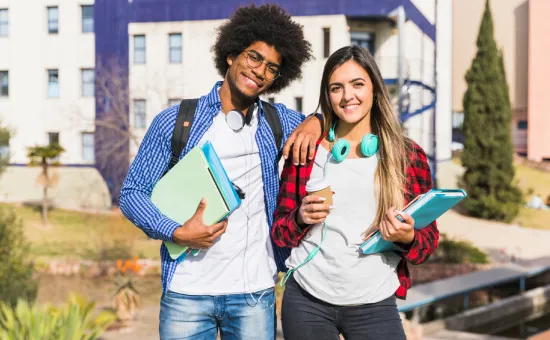 Educación continua: por qué seguir especializándote después de graduarte