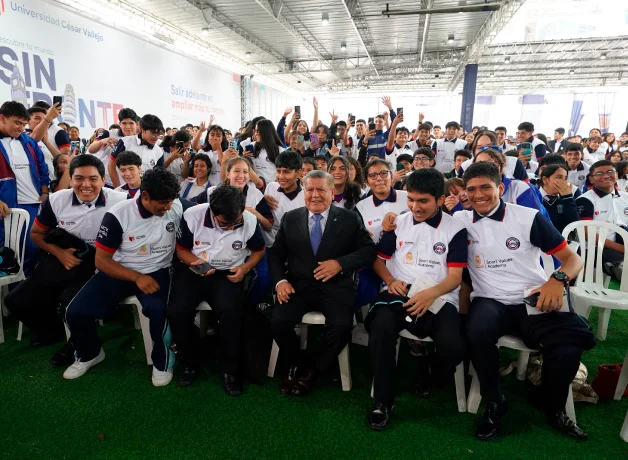 Escuela de Líderes 2024 Escuela de Líderes 2024