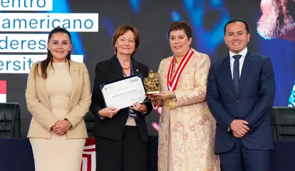 UCV y Universitat de València firman memorándum para fortalecer cooperación académica internacional