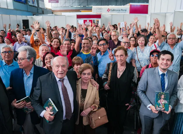 Eduardo-Gonzalez-Viana-reivindica-el-legado-de-Manuela-Saenz