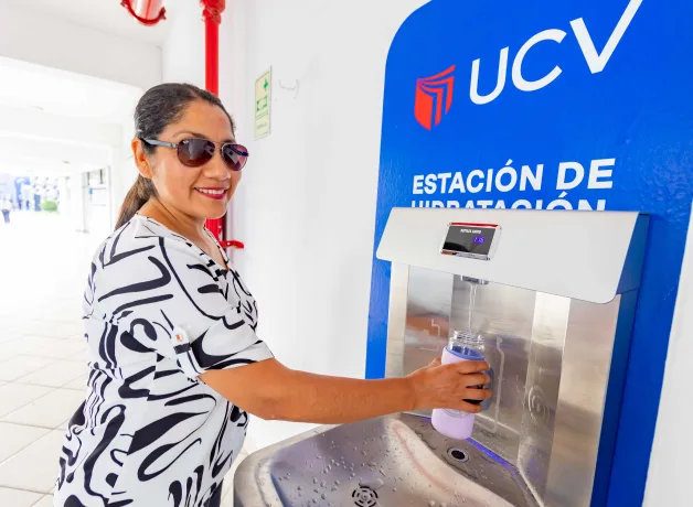 ucv-implemento-bebederos-en-siete-campus