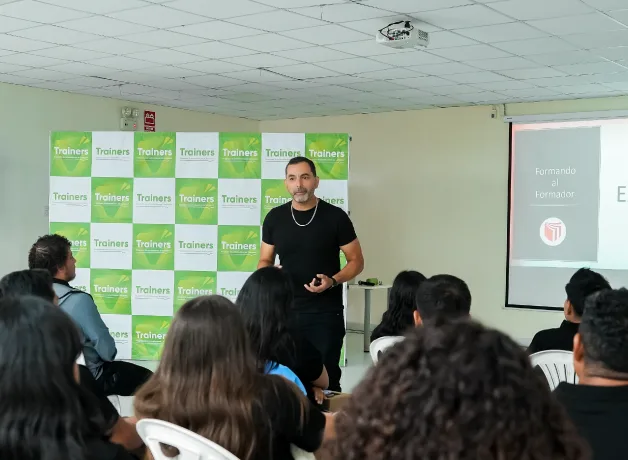 ucv-fortalece-la-competitividad-empresarial ucv-fortalece-la-competitividad-empresarial