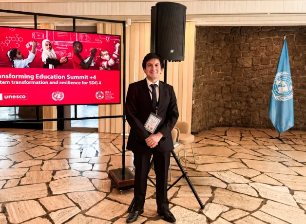 ucv-participo-en-cumbre-mundial-en-la-unesco