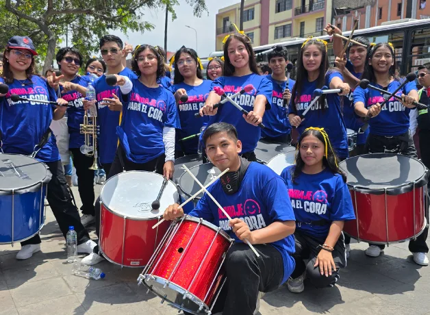 ucv-se-suma-a-pasacalle-por-la-salud-mental